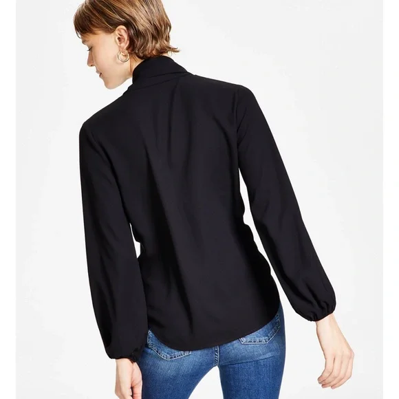New with tags Bar Ill
Women's Tie Neck Cinched Sleeve Blouse - Picture 3 of 3